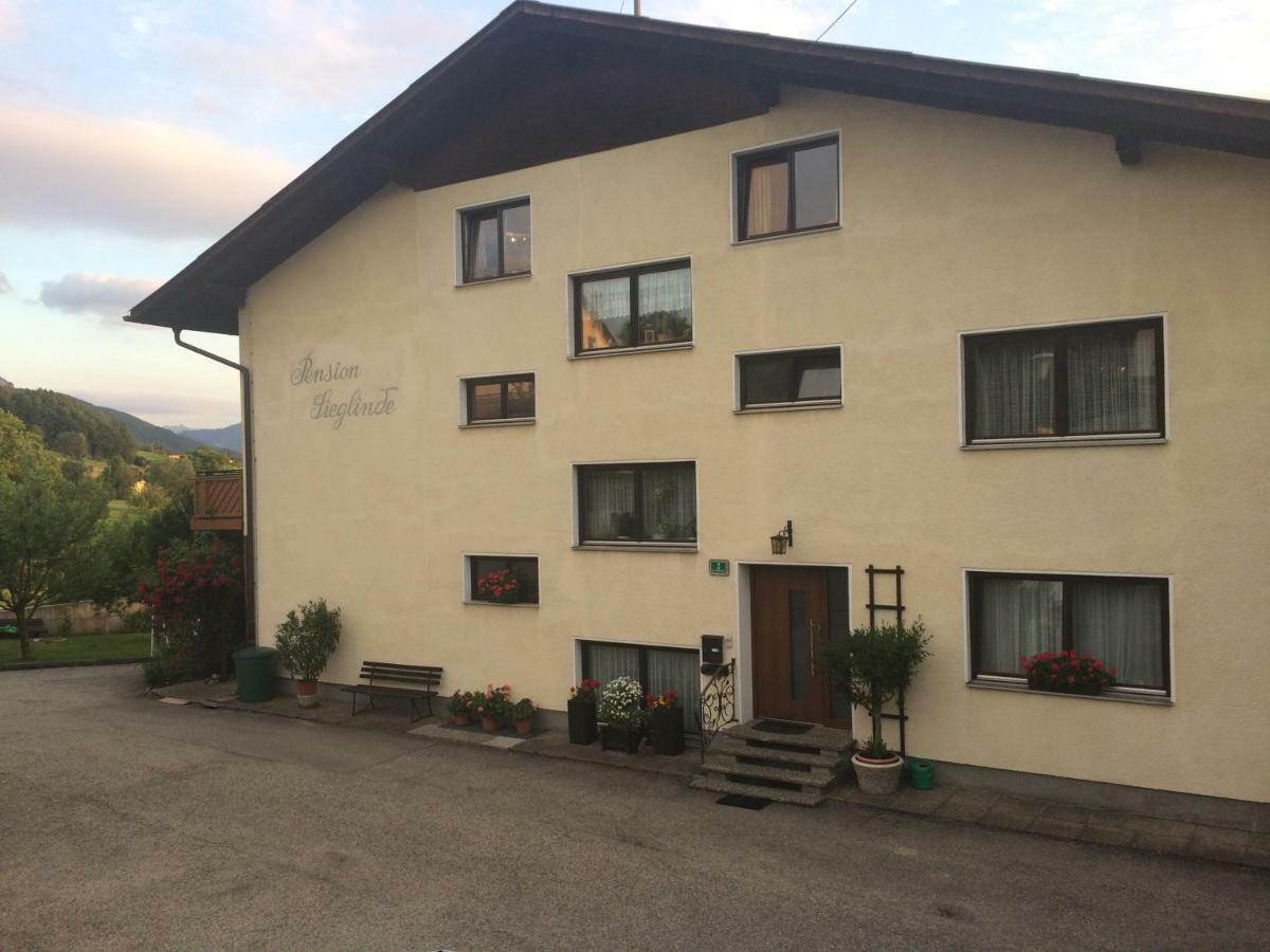 Appartement Haus Auer à Weyregg Extérieur photo
